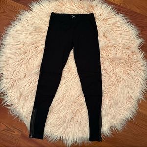 Bebe Black Ankle Zip Leggings